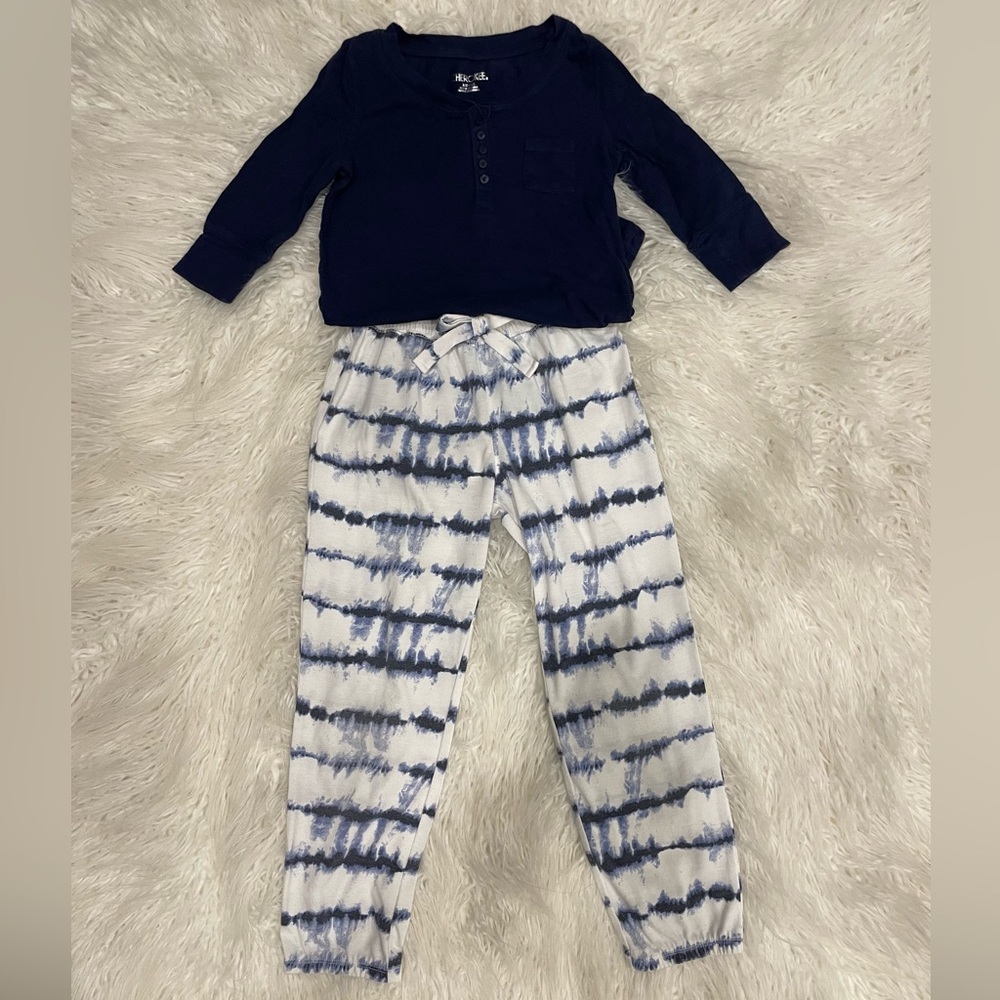 Cute Gap kids cotton pants pried with matching blue shirt